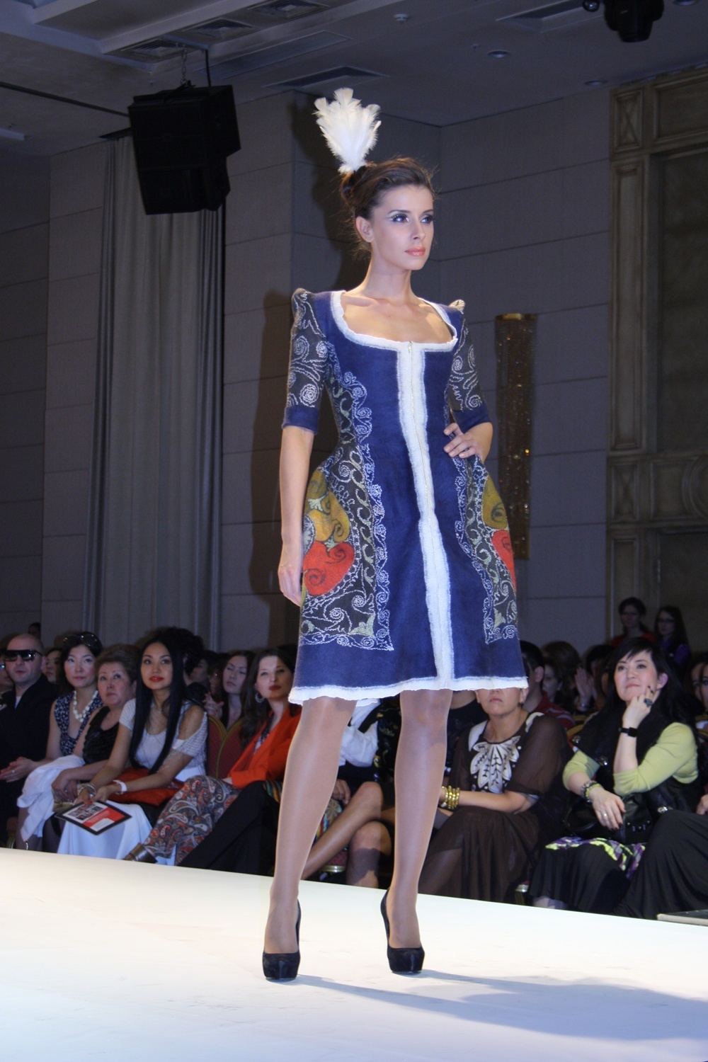 Коллекция дизайнера одежды Казахстан