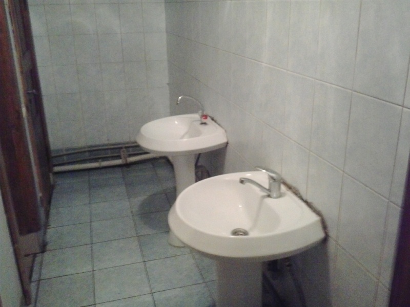 Туалет раздевалки СК Алатау