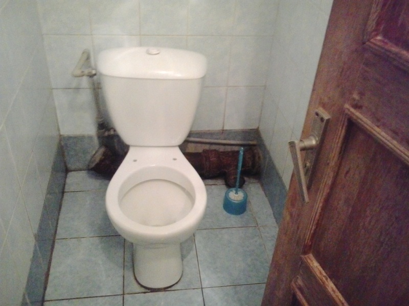 Туалет раздевалки СК Алатау