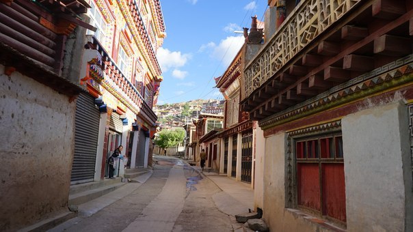 город Гардзе, Восточный Тибет