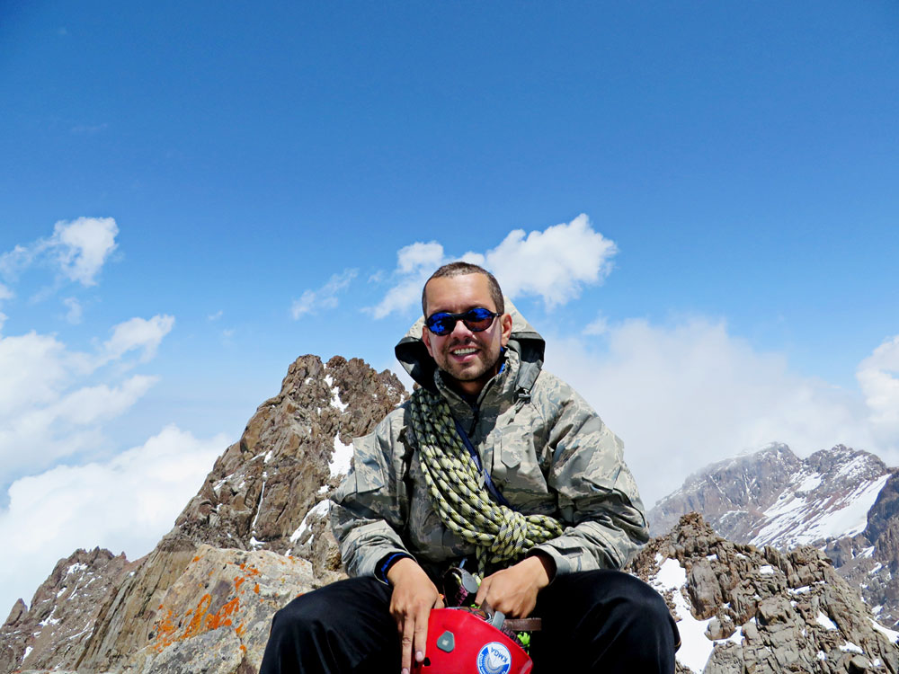 горный гид Андрей Гундарев (Алмазов) на вершине Йошкар-Ола