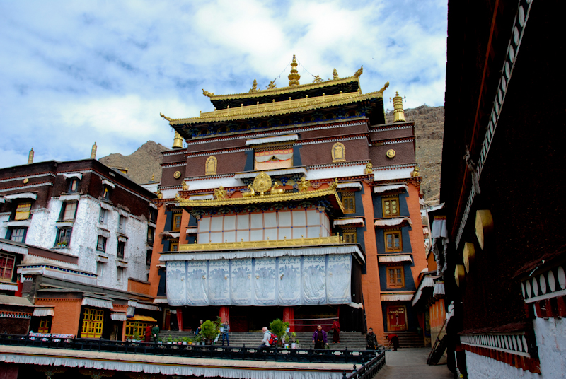 монастырь Ташилунгпо