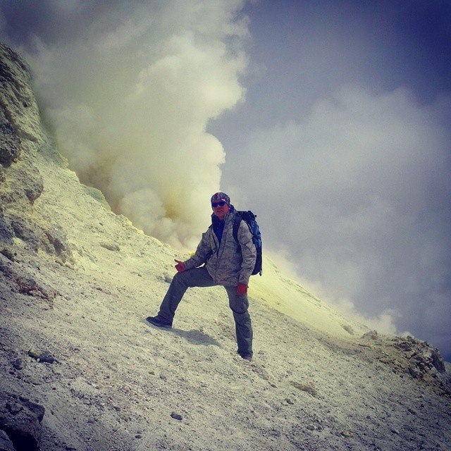 горный гид Андрей Гундарев (Алмазов) на вулкане Демавенд