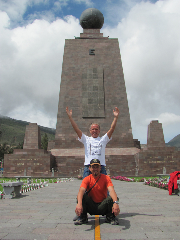 алматинский путешественник и горный гид Андрей Гундарев (Алмазов) и Юрий Суханов в Эквадоре