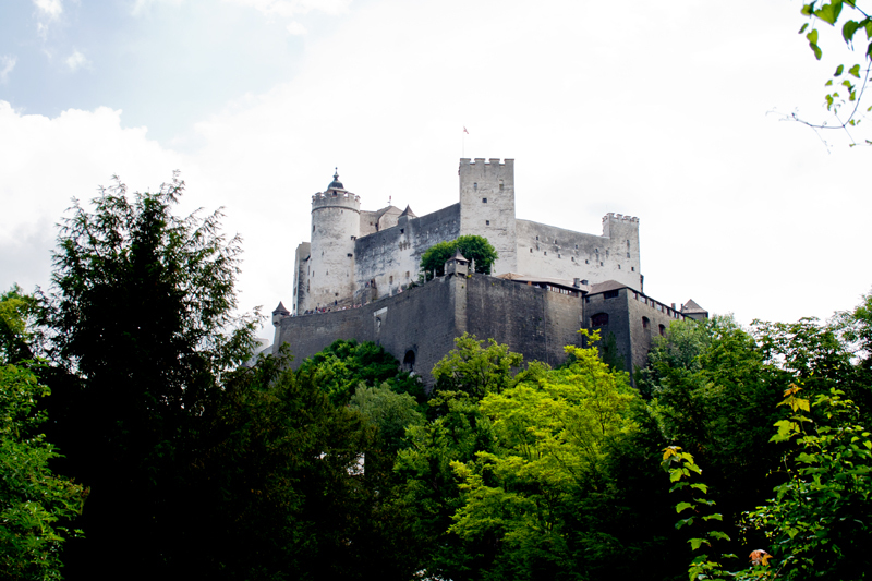 замок Хохензалцбург, самый большой замок Европы