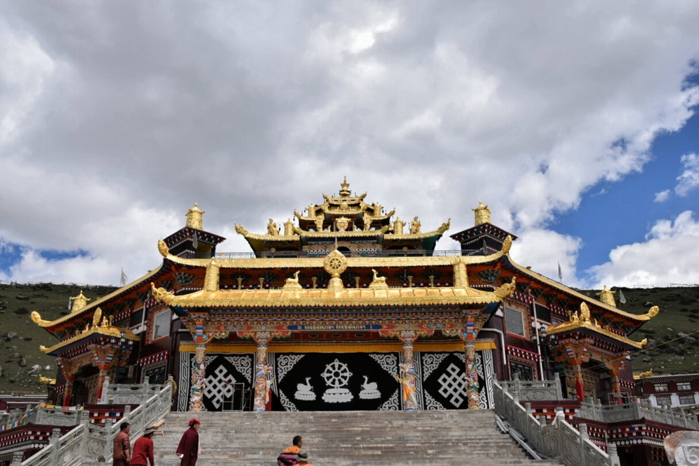 Шитро Лхакханг, монастырь Дзогчен, Восточный Тибет