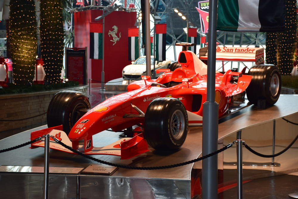 музей "Ferrari-world", Абу-Даби