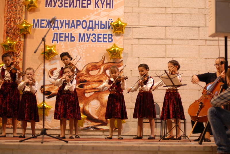 Мұражайдағы түн, немесе біз неге осындаймыз - Yvision.kz