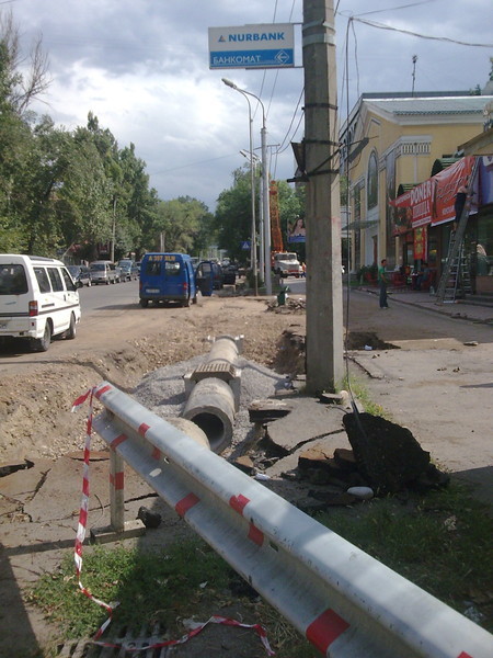 проспект Сейфуллина в Алматы.авг 2010 года