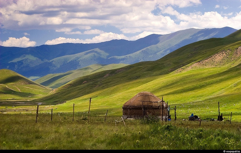 Горы казахстана фото с названиями