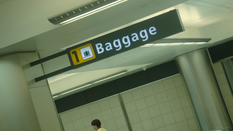 Аэропорт Вашингтона - получение багажа