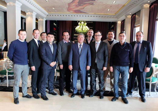 лучшие блогеры казахстана встретились с акимом алматы