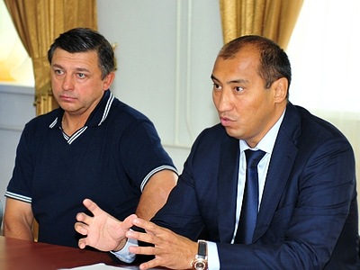 Андрей Хомутов и Нурлан Оразбаев