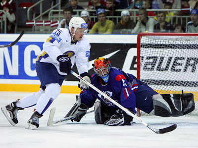 Андрей Самохвалов в матче против Словении на чемпионате мира 2006 года в Риге