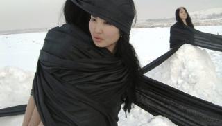 Kazakhstan Swings казахстанское искусство фильм видео перфоманс
