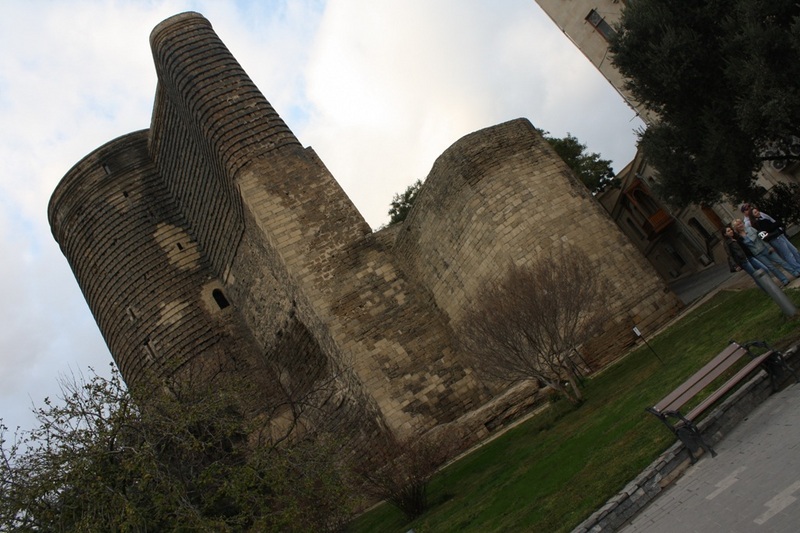 Азербайджан Баку Девичья башня