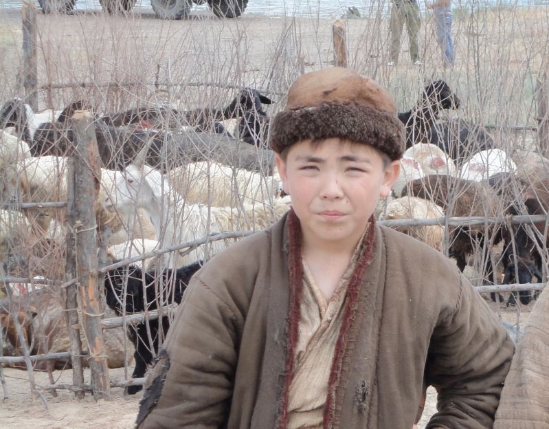 Якуты монголы. Якут Монгол Киргиз. Киргизы фото. Казахские парни. Киргизы фото парней.